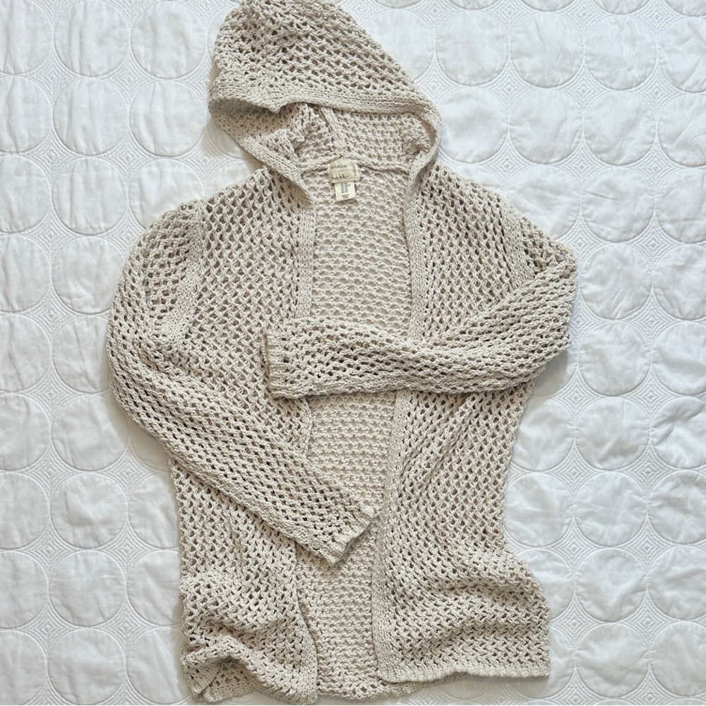Elegant Cream Open-Knit Cardigan